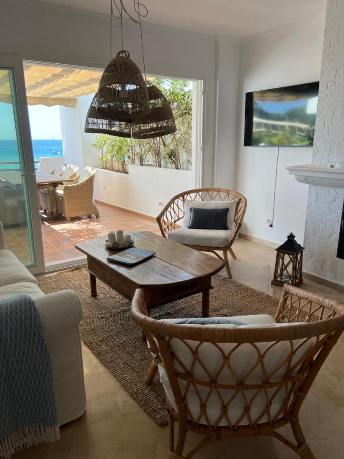 Playa Cristo Amazing Beach Terrace Appartment Estepona Buitenkant foto