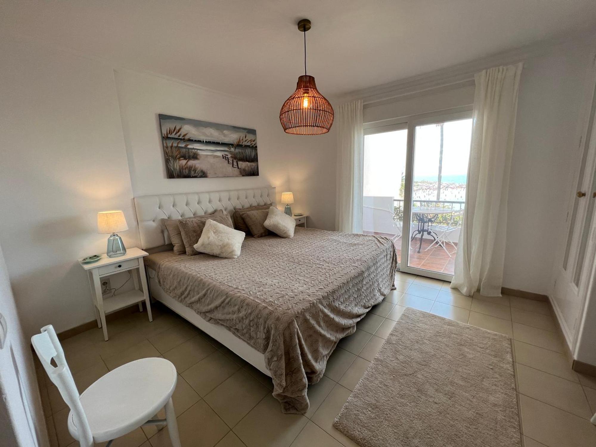 Playa Cristo Amazing Beach Terrace Appartment Estepona Buitenkant foto